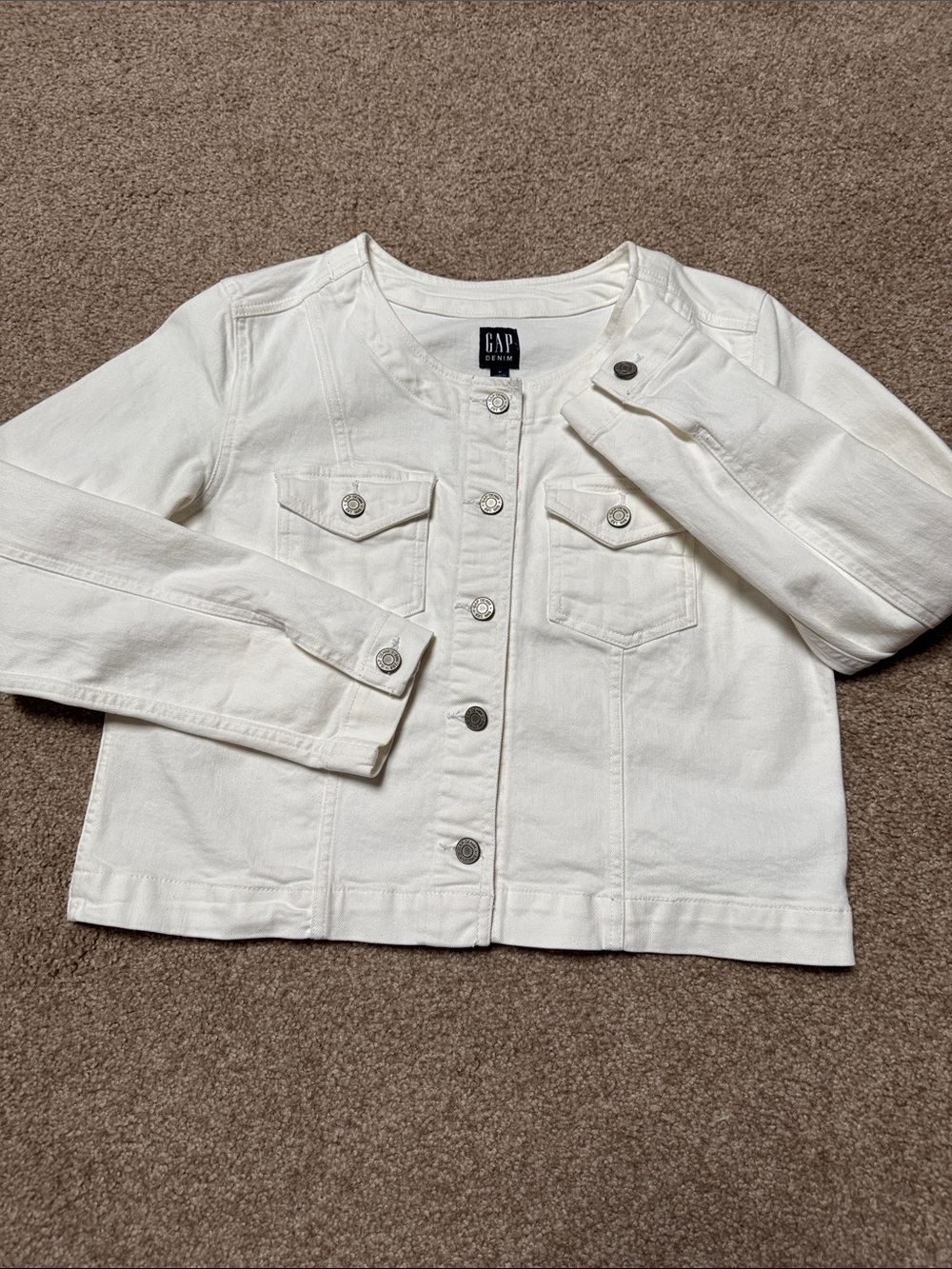 GAP White Women’s M Collarless Denim Jacket with Button Front NWOT